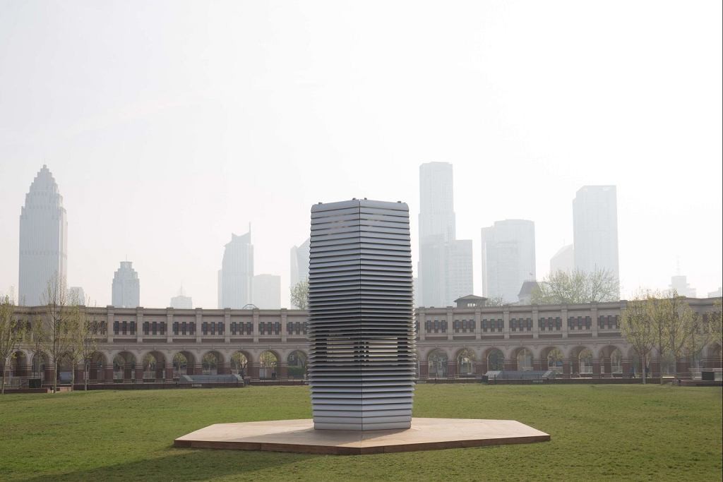 z22998136IH,Smog-Free-Tower-w-Pekinie